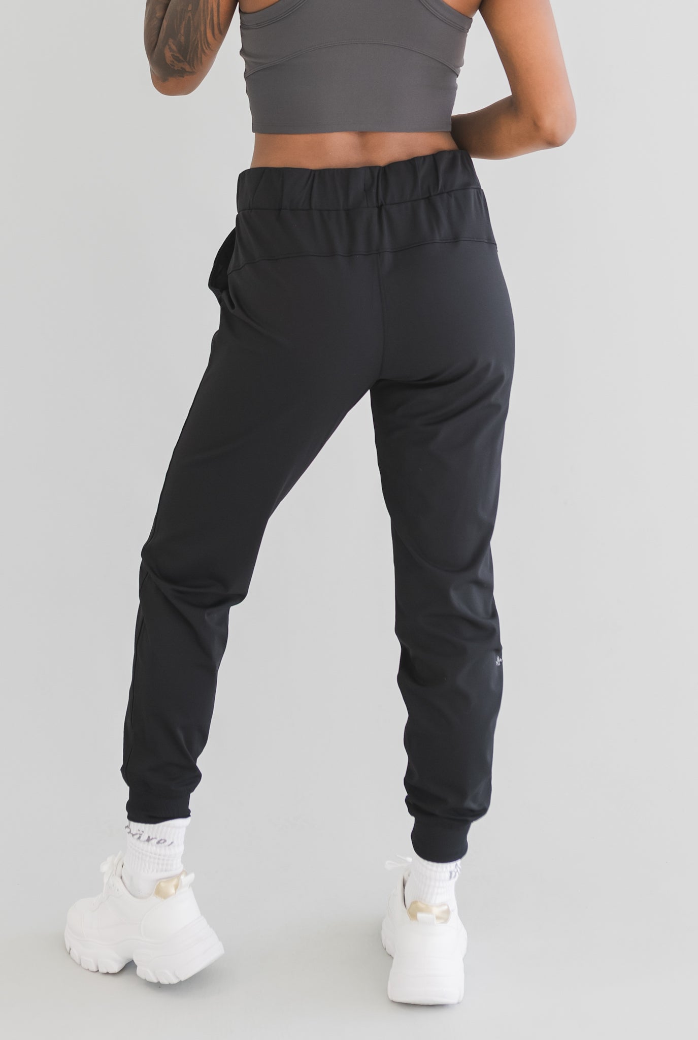 Downtown Jogger *Cuffed Ankle